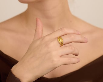 Ring in 22K Gold size 7 | Vintage Solid Gold | Fine Jewelry | Nordic Jewelry