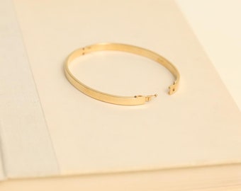 Bangle in 14K Gold, 2.6 inches | Vintage Solid Gold | Quality Fine Jewelry | Nordic Jewelry