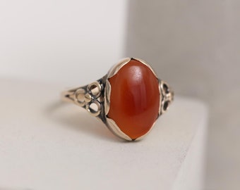 Ring with carnelian in 14K Gold size 7 | Vintage Solid Gold | Quality Fine Estate Jewelry | Danish Jewelry