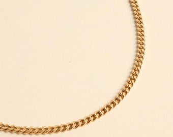 Curb Necklace in 18K Gold, 17.72 inches | Vintage Solid Gold | Quality Fine Estate Jewelry | Nordic Jewelry