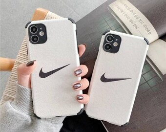 supreme case iphone 11