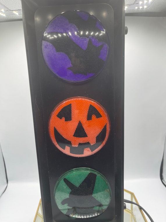 Vintage BLINKING Halloween Traffic Light Feat a Bat Witch - Etsy