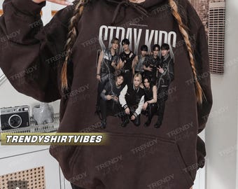 Stray Kids World Tour US 2025 Sweatshirt, Comfort Colors Bootleg Tee (S-4XL)