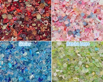1 paquete económico de dijes de uñas mixtos que incluye diferentes formas, flores rosas, lentejuelas, arcilla, diamantes de imitación, sanrio, bubu, mini dijes para arte de bricolaje