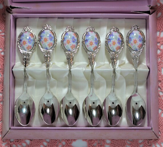 【Vintage】 Floral Teaspoons il_1080xN.3597021397_af3b.jpg