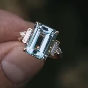 Vintage Aquamarine Ring- Sterling Silver Ring- March Birthstone- Aquamarine Engagement Ring- Promise Ring-Anniversary Gift For Her