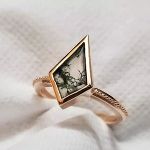 Vintage kite cut green moss agate engagement ring, 14k yellow gold Plated moss agate ring women unique bridal ring wedding ring gift for her