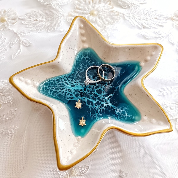 Glow in dark Resin Ocean wave star shape ceramic ring dish, Unique handmade engagement gift Sea turtle ornament trinket jewelry holder