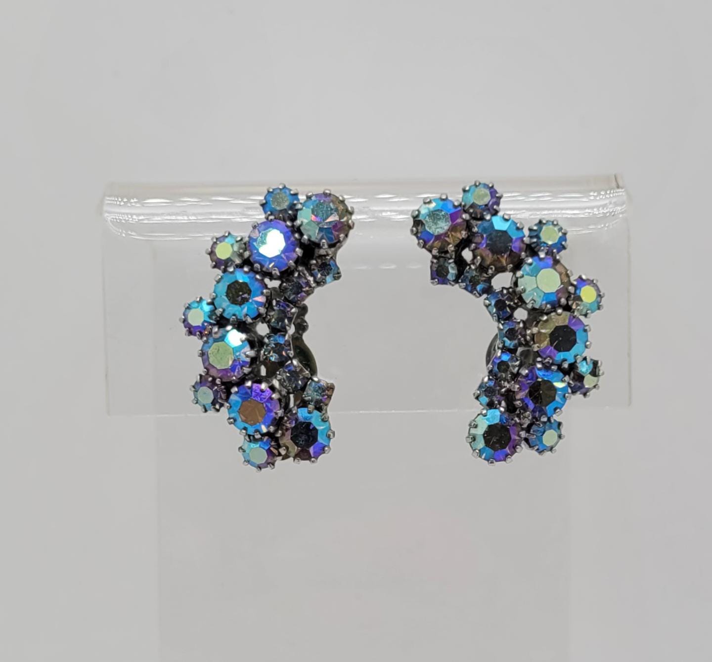 1950s Blue Aurora Borealis Rhinestone Clip On Earrings