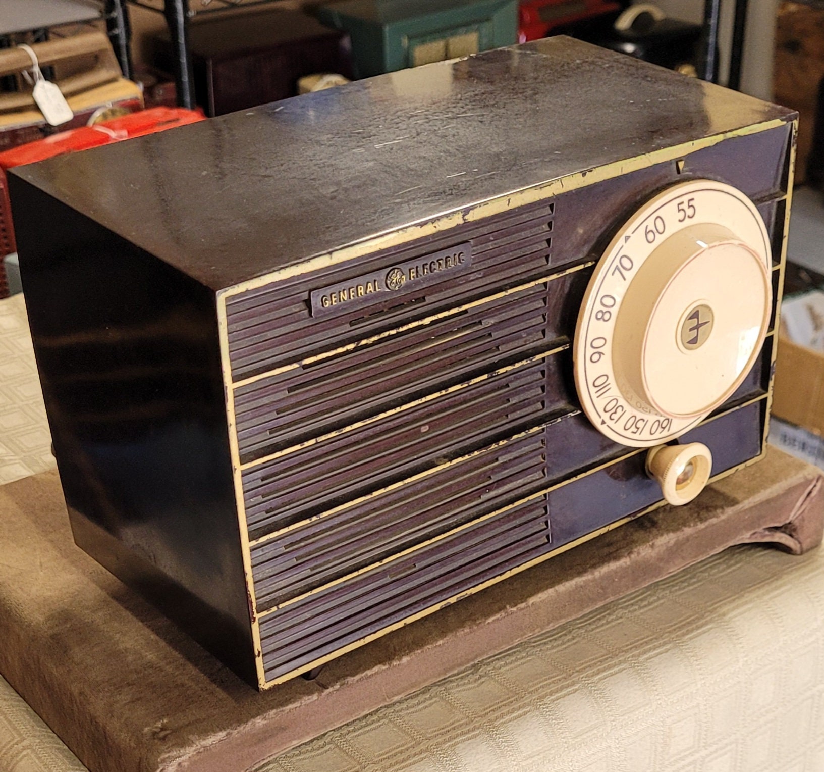GENERAL ELECTRIC ラジオ時計　1950製MADE IN USA Almond Ivory 1959 General Electric Model C418A Vacuum Tube AM