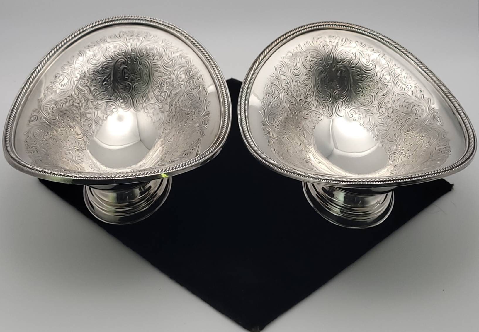 ♥Barker Ellis（バーカーエリス）シルバー脚付き皿 アウトレット品