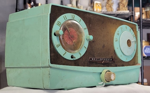 Westinghouse ヴィンテージ ラジオ Blue Westinghouse Clock Radio, 1954 - Etsy