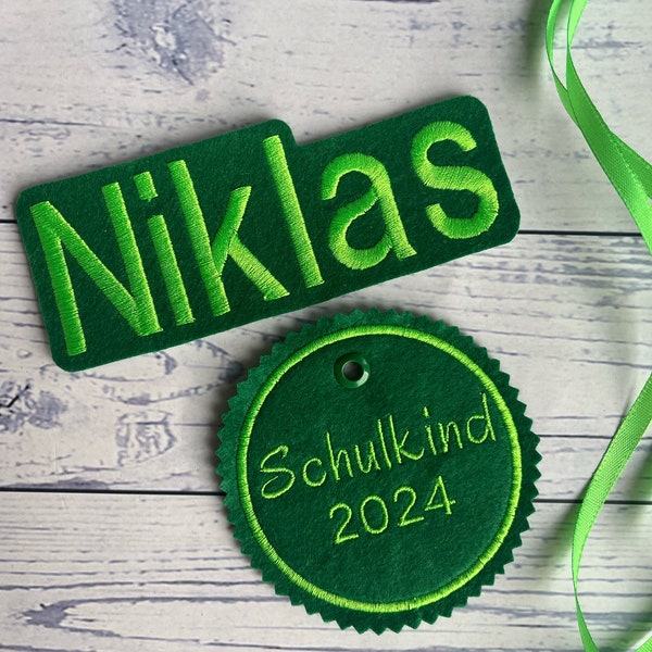 Anhänger Filz schwarz Schultüte Schulkind 2024 Neon grün Name Bügelbild