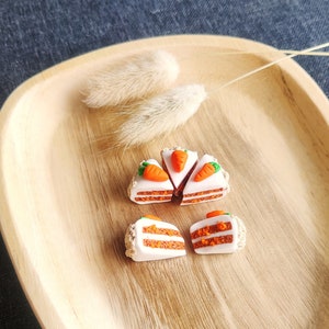 Magnes w kształcie marchewkowego ciasta, magnes, figurka, magnesy, kawałek, ciasto, marchewka, glina, uroczy kolczyk, ciasto, uroczy tort, magnes w kształcie marchewki, marchewkowe ciasto, figurki