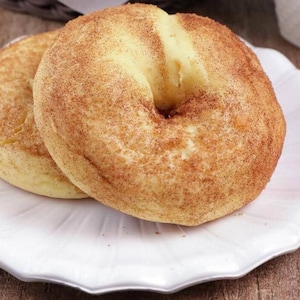 Dozen KETO Cinnamon Bagels/low carb bagels/grain free bagels/diabetic friendly bagels/gluten free bagels/lowcalorie bagels/keto bagel gifts