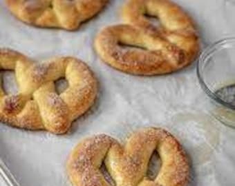 6 carats Bretzels au sucre à la cannelle KETO/bretzels gras/bretzels à faible teneur en glucides/collations adaptées aux diabétiques/collations diététiques céto