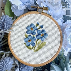 Forget Me Not Floral Cross Stitch Pattern: Easy Botanical Leaf Design (PDF Download)