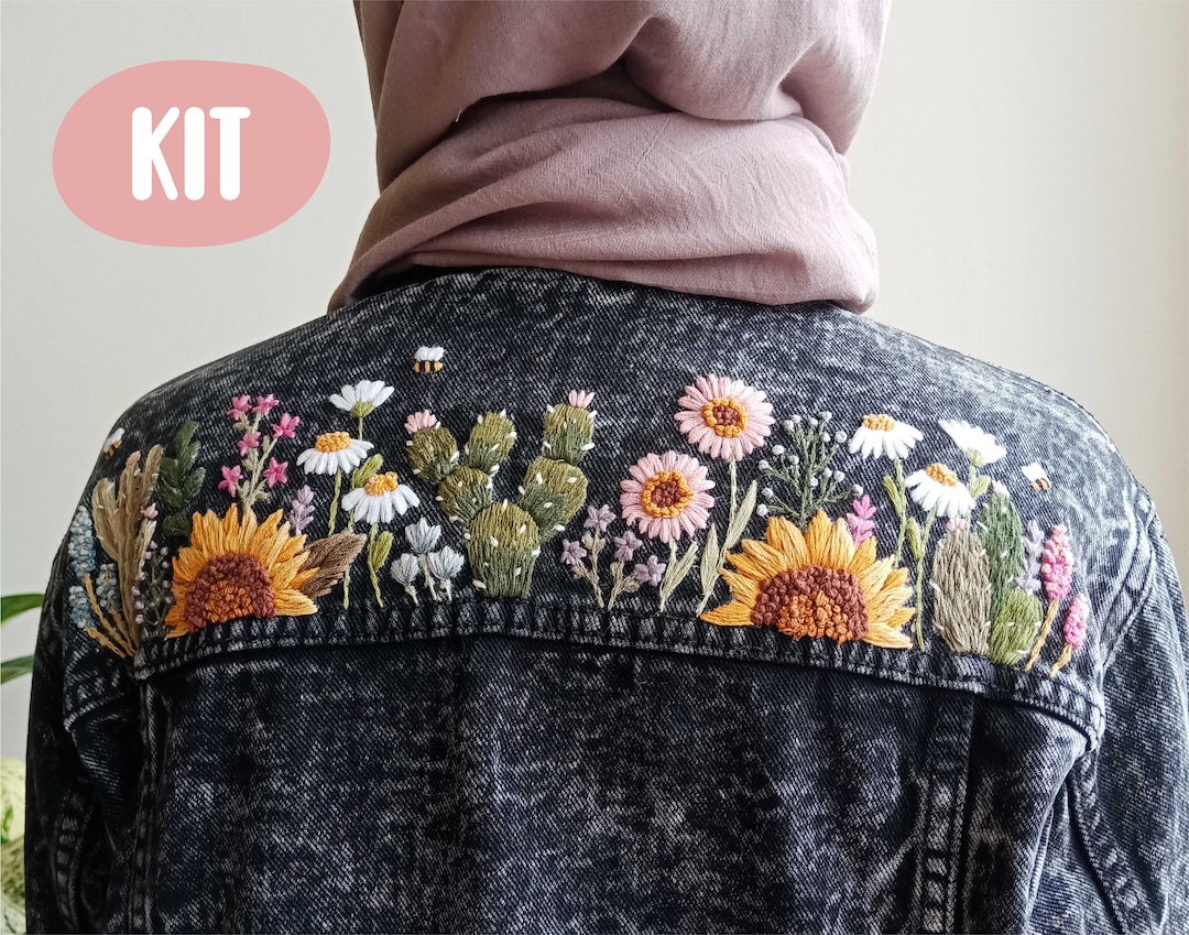 ameri FLOWER EMBROIDERY JACKET KNIT