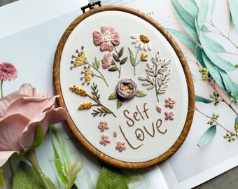 Custom Text Embroidery Hoop Art: Personalized Floral Decor