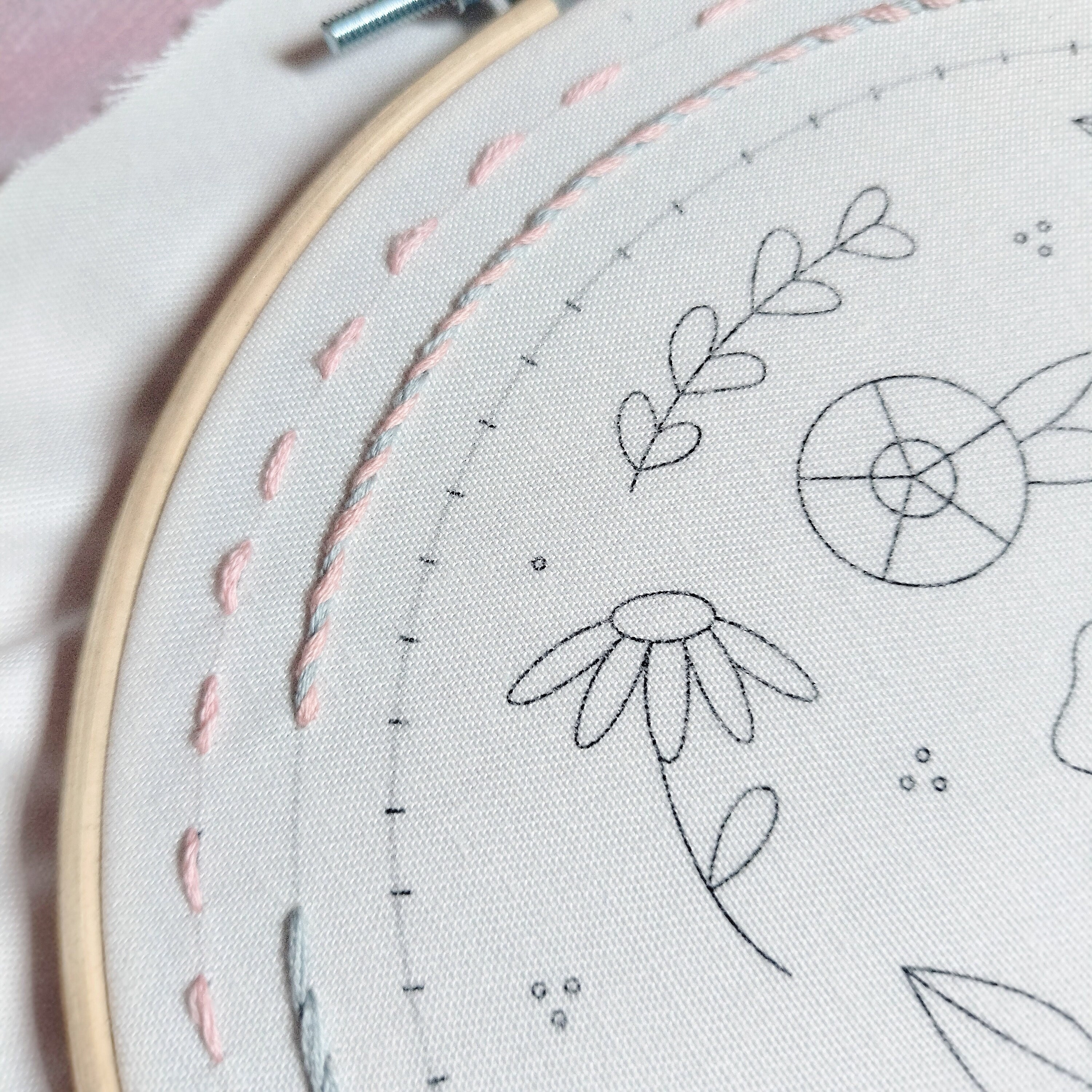 Beginner Embroidery Flower PDF Pattern, Basic Stitches Tutorial,+video ...