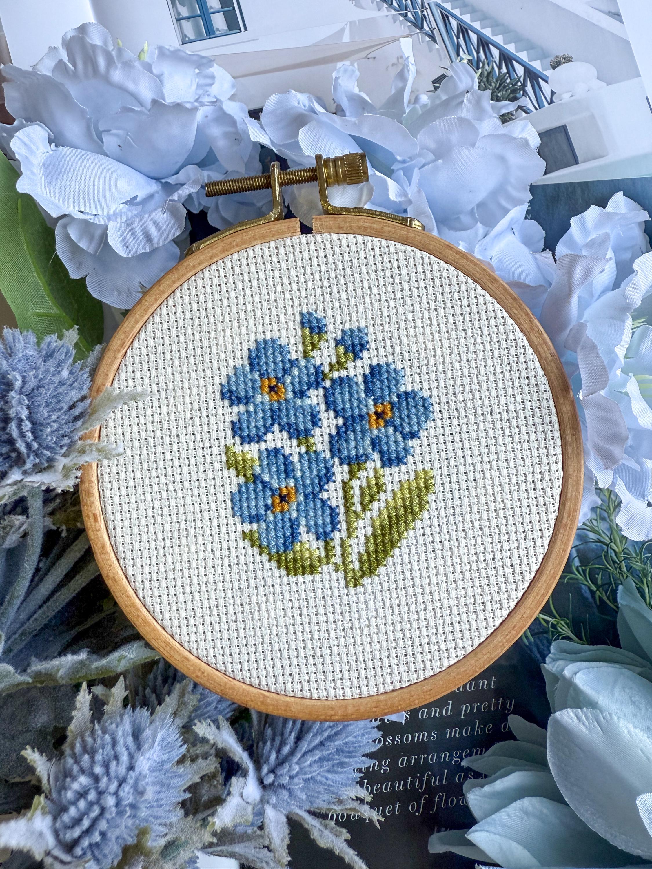 忘れな草のクロスステッチキット：初心者向け花柄DIY刺繍 - Etsy 日本