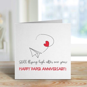 Joyeux 2e anniversaire de mariage avec avion en papier et carte de voeux en forme de coeur pour couple Joyeuse Saint-Valentin Heureux mariés de deux ans