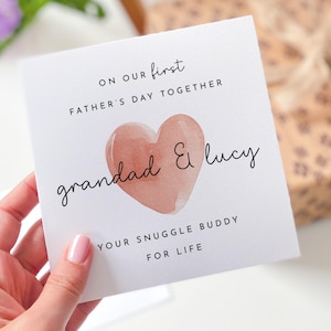 Eerste Vaderdagkaart van babymeisje – gepersonaliseerd met namen – opa en ik-kaart met rood hart – leuk nieuw aandenken aan opa