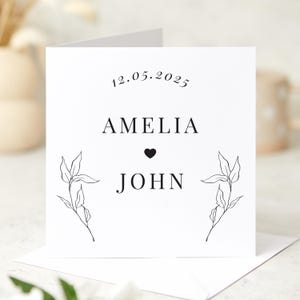 Carte de mariage ou d'anniversaire personnalisée, noms et date personnalisés, carte d'amour élégante et minimaliste pour les fiançailles d'un couple, souvenir de la Saint-Valentin