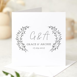 Huwelijksverjaardag of verlovingskaart – aangepaste initialen namen en datum – modern minimaal ontwerp voor koppels – aandenken cadeaubon voor haar hem