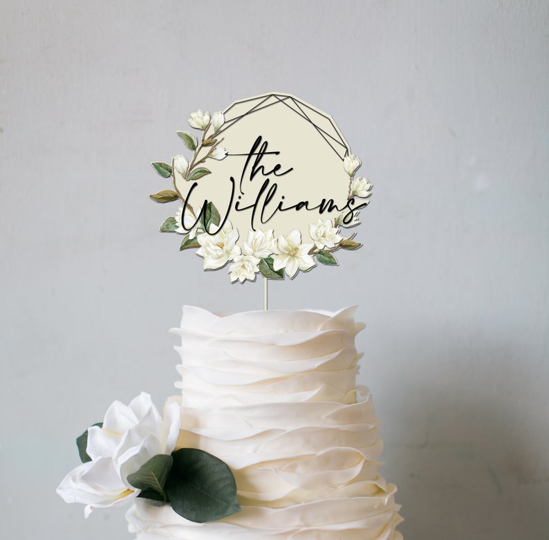 34 Cake Topper Ideen für deine Hochzeit - von personalisiert bis lustig Hochzeit Torten torten topper / Hochzeit Torten torten deko / Thin font