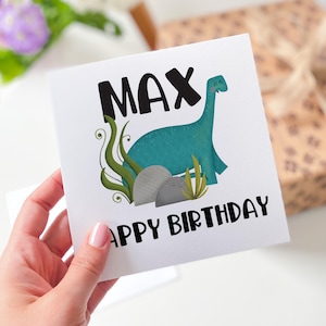 Personalisierte Dinosaurier Geburtstagskarte für Jungen niedlichen grünen Dino Design Benutzerdefinierte Namenskarte für Sohn Bruder Neffe Enkel 2.3.4.5.6.7
