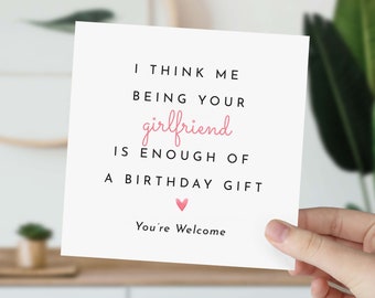 Tarjeta de cumpleaños divertida para novio: Soy el regalo, 6x6