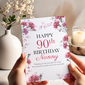 Geburtstagskarte mit rosa Blumen, personalisierter Meilenstein für Nanny Nan Gran Oma Mama Blumen Geschenkidee 30