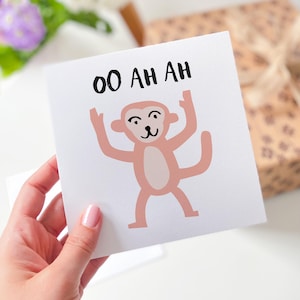 "Lustige Affen Karte mit ""oo ah ah" Text frecher Affe, alles Gute zum Geburtstag für Kinder und Erwachsene, als Grußkarte für sie und ihn Freunde."
