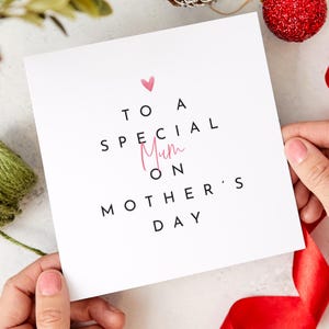 Für eine besondere Mama am Muttertag Elegante herzliche Karte Nachdenkliches Geschenk für eine liebevolle Mama Minimalistischer Hauch der Liebe am Muttertag Geschenk Mama