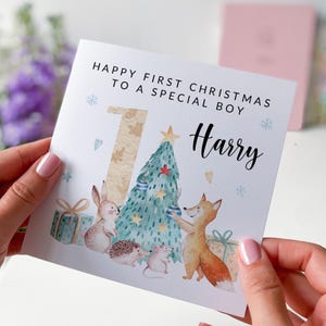 Buon primo Natale a un bambino speciale, biglietto con nome per neonato, animali del bosco, primo Natale, figlio, nipote, simpatico biglietto regalo per il primo Natale