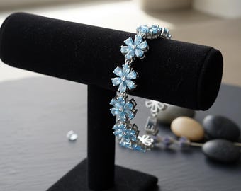 Natural Swiss Blue Topaz Floral Tennis Bracelet in 18k White Gold|December Birthstone Bracelet|Gemstone Tennis Bracelet|Women Tennis Bracele