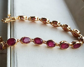 Natural Ruby Tennis Bracelet in Sterling Silver. July  Birthstone Bracelet. Gemstone Tennis Bracelet. Women Tennis Bracelet.