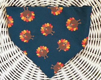 thumbnail interactive-video image 1 of Thanksgiving Turkey Dog Bandana – 2 Designs, 5 Sizes (XS-XL) – Over-the-Collar Style 1 of 2