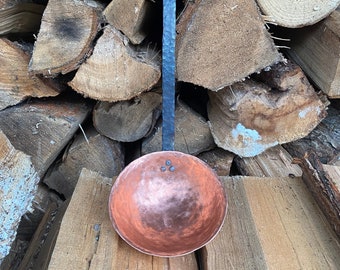 Gesmede koperen pollepel