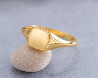14K Solid Gold Square Signet Ring, 925 Sterling Silver Square Signet Ring, Personalization Ring, Mother's Day Gift, Valentine's Day Gift