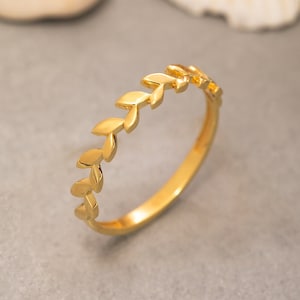 14K Solid Gold Thin Leaf Ring, 925 Sterling Silver Thin Leaf Ring, Minimalist Ring, Stackable Ring, Valentine&#39;s Day Gift, Mother&#39;s Day Gift