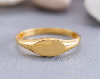 14K Solid Gold Oval Signet Ring, 925 Sterling Silver Oval Signet Ring, Personalization Ring, Mother's Day Gift, Valentine's Day Gift