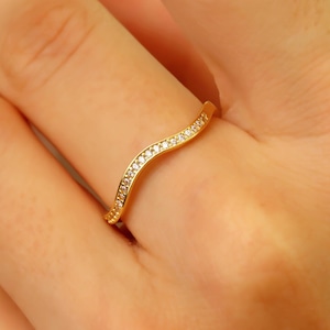 14K massief gouden golfring, sterlingzilveren golfring, kleine zigzagring, minimalistische gebogen gouden ring, Moederdagcadeau, Valentijnsdagcadeau