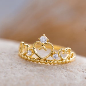 14K Solid Gold Heart Crown Ring, 925 Sterling Silver Heart Crown Ring, Princess Crown Ring, Queen Ring, Mother's Gift, Valentine's Day Gift