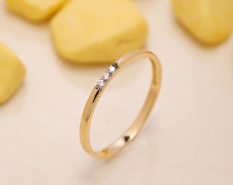 14K Solid Gold Three Stone Ring, 925 Sterling Silver Three Stone Ring, Elegant minimalist Ring, Wedding Ring, Christmas Gift, Birthday Gift