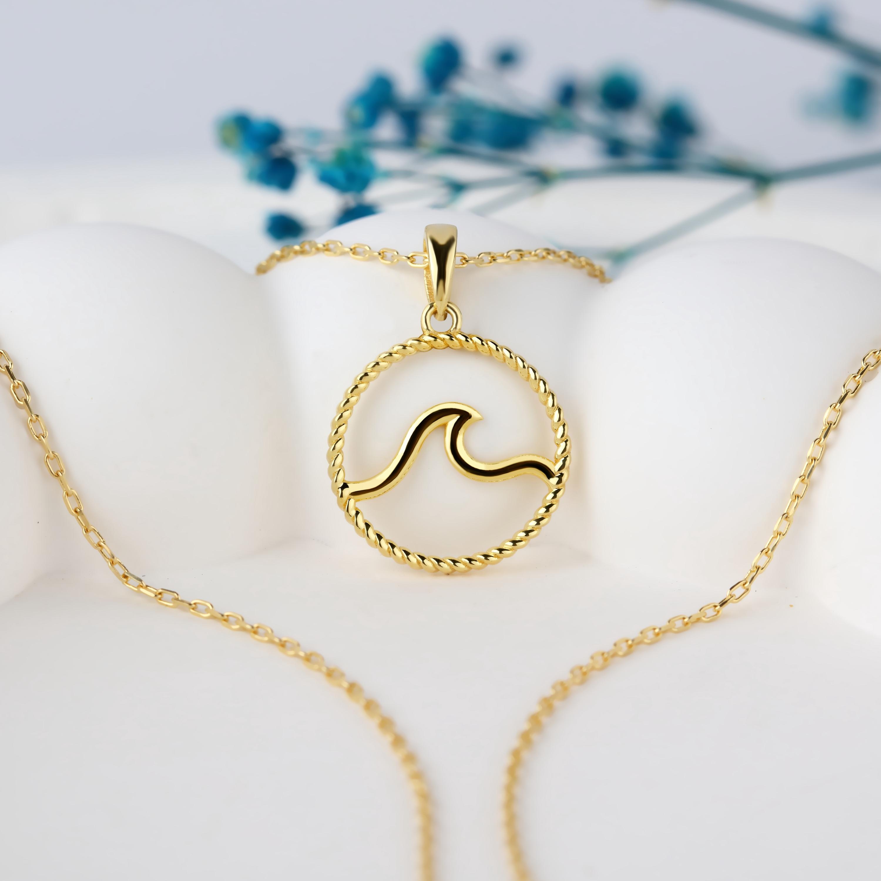 10k Wave Necklace - Etsy