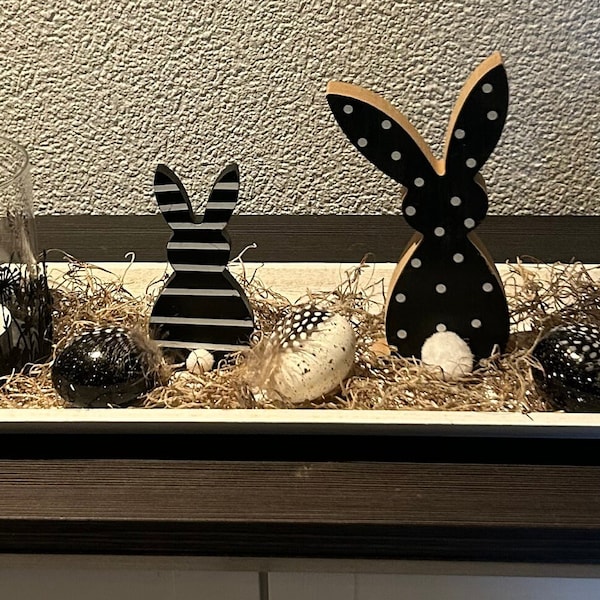 Osterdeko mit Osterhasen und Windlicht/ Frühlingsdeko/ Ostern/ Ostergesteck