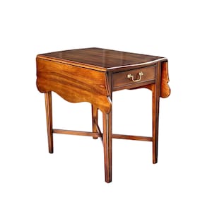 Vintage 1970&#39;s Statton Cherry Drop Leaf Table