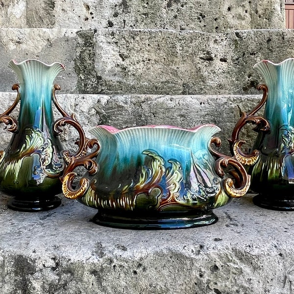 Antique art nouveau barbotine majolica vases centerpiece mantel set floral . Barbotine cache pot